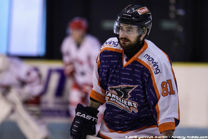 Clermont-Ferrand 2 - 9 Courbevoie 