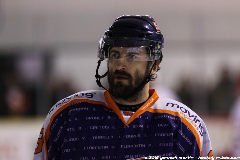 Clermont-Ferrand 2 - 9 Courbevoie 