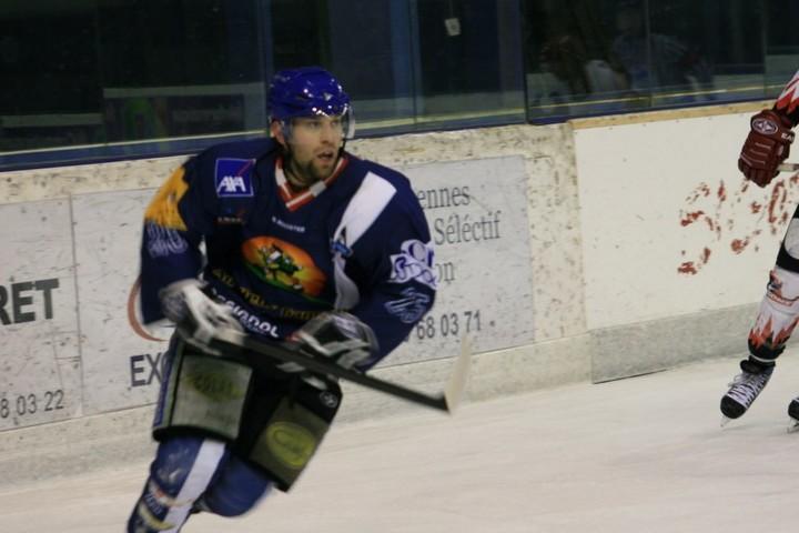 Mont-Blanc 4 - 2 Neuilly/Marne