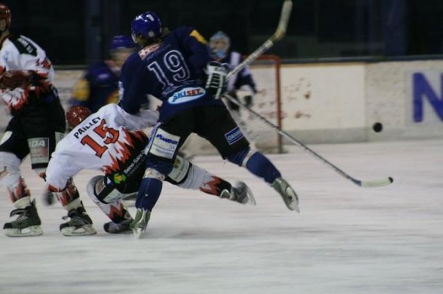 Photo hockey match Mont-Blanc - Neuilly/Marne le 27/01/2009