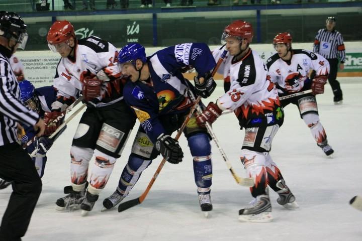 Mont-Blanc 4 - 2 Neuilly/Marne