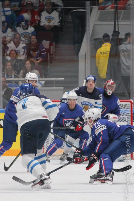 France 1 - 3 Finland