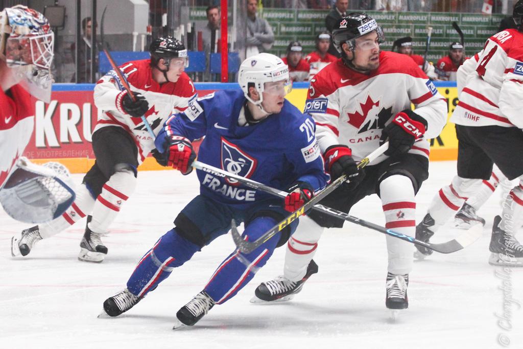 Canada 4 - 0 France