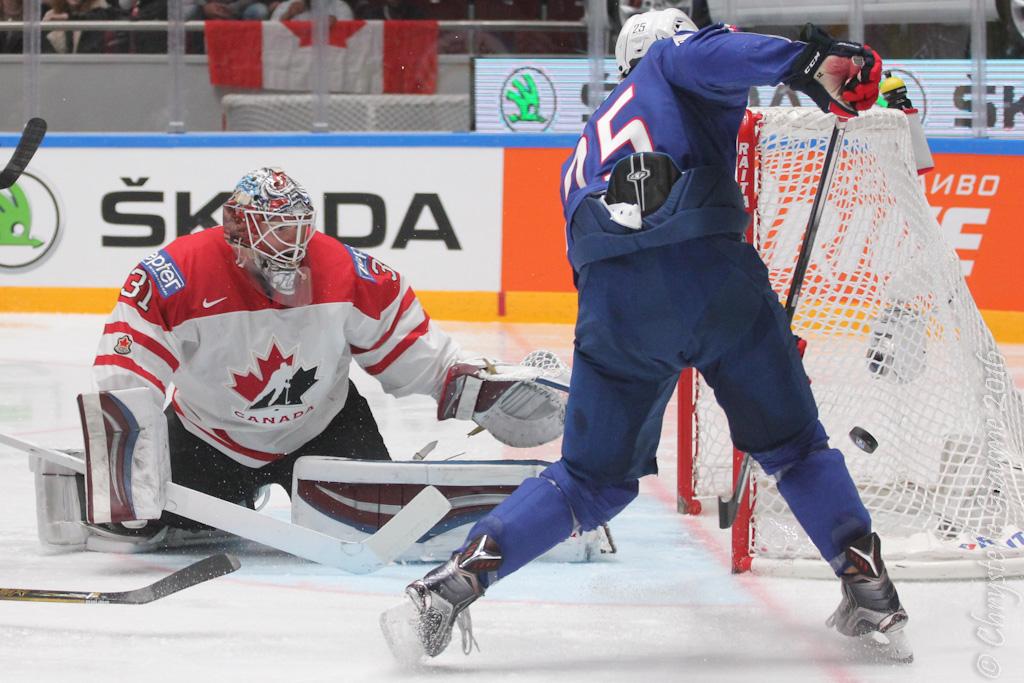 Canada 4 - 0 France