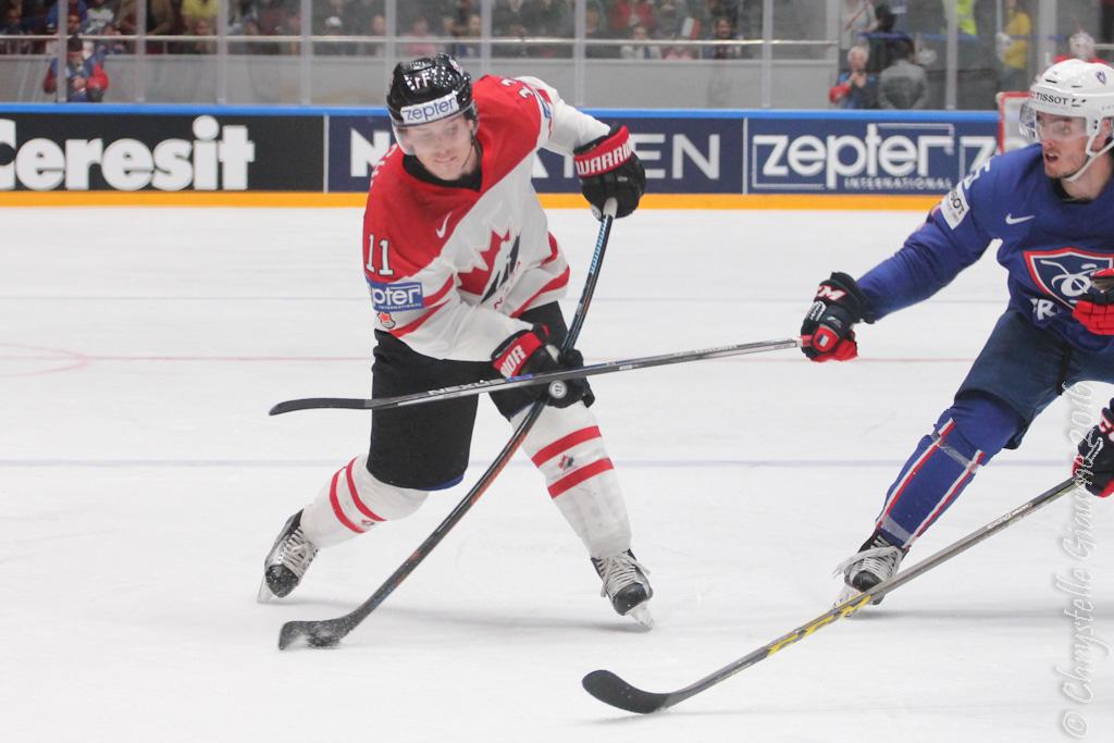 Canada 4 - 0 France