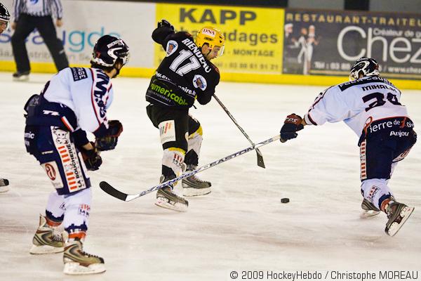 Strasbourg  5 - 7 Angers 