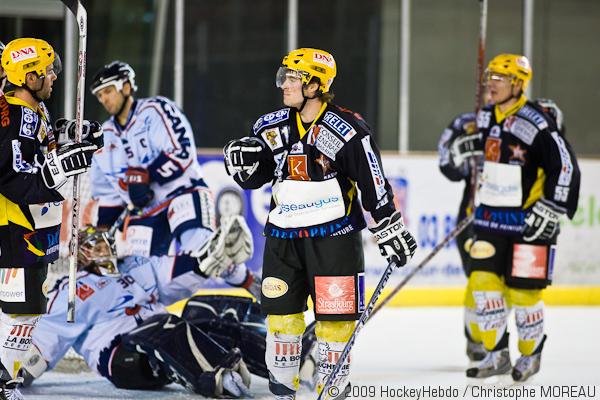 Strasbourg  5 - 7 Angers 