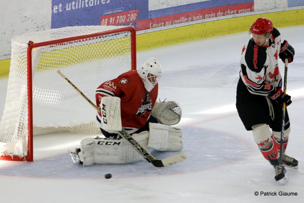 Chamonix / Morzine 5 - 4 Neuilly/Marne