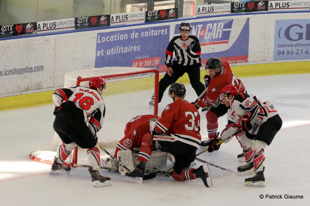 Chamonix / Morzine 5 - 4 Neuilly/Marne