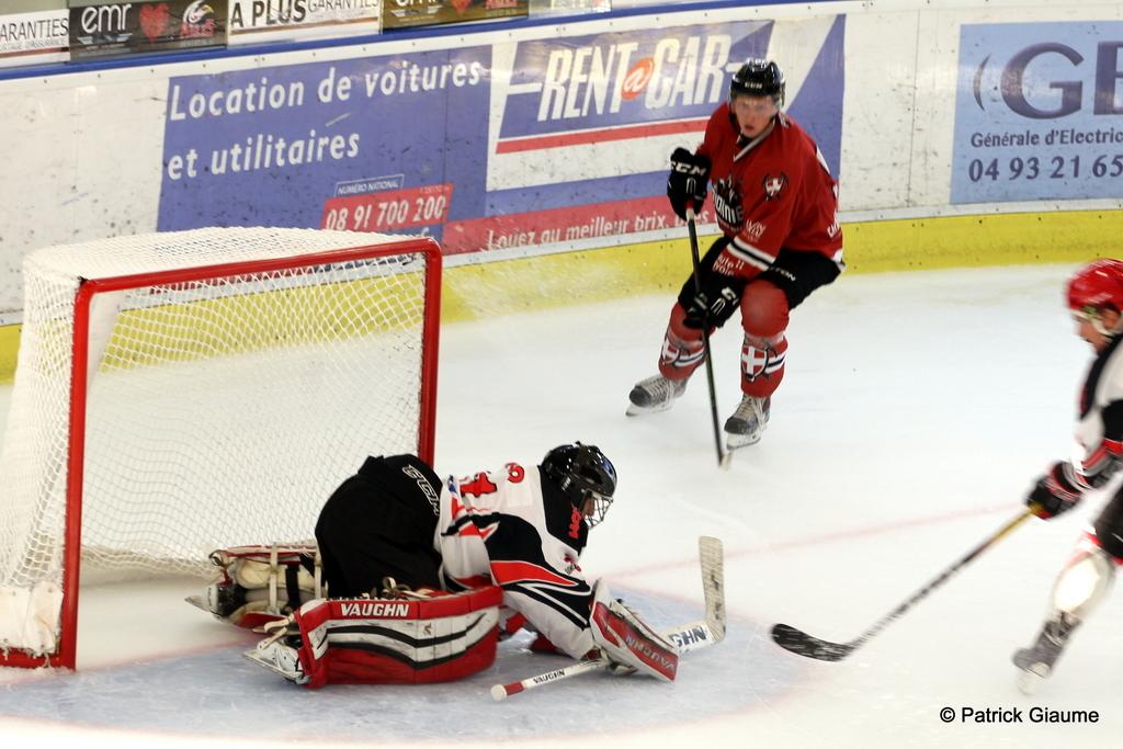 Chamonix / Morzine 5 - 4 Neuilly/Marne