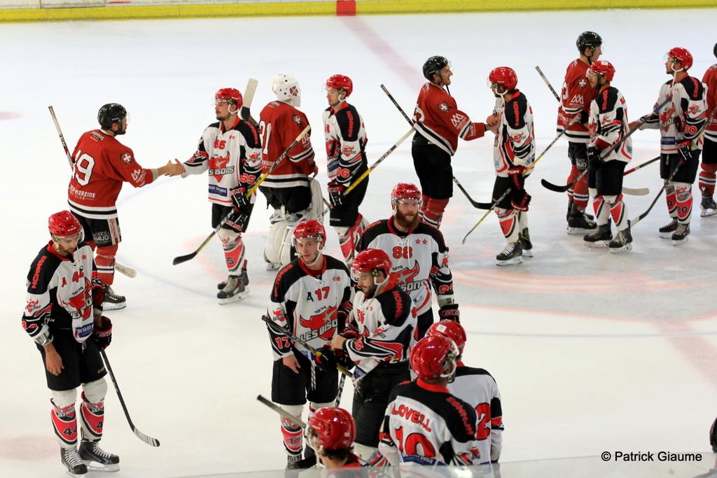 Chamonix / Morzine 5 - 4 Neuilly/Marne