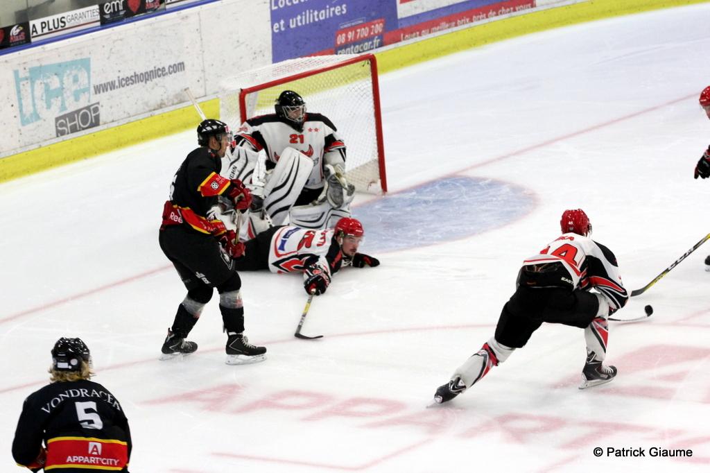 Nice 8 - 2 Neuilly/Marne