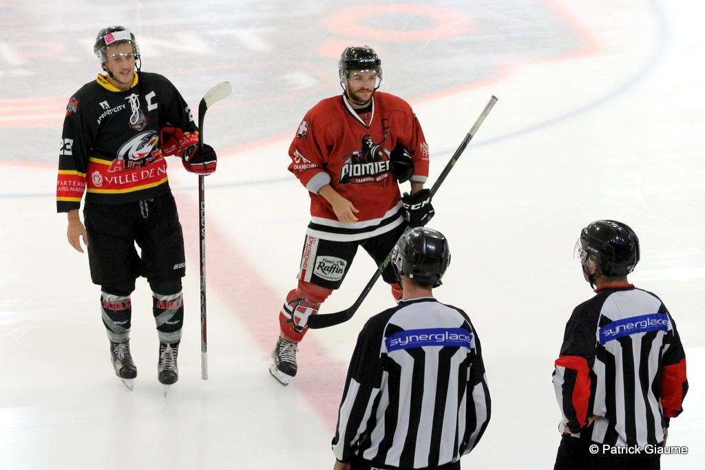 Nice 3 - 2 Chamonix / Morzine
