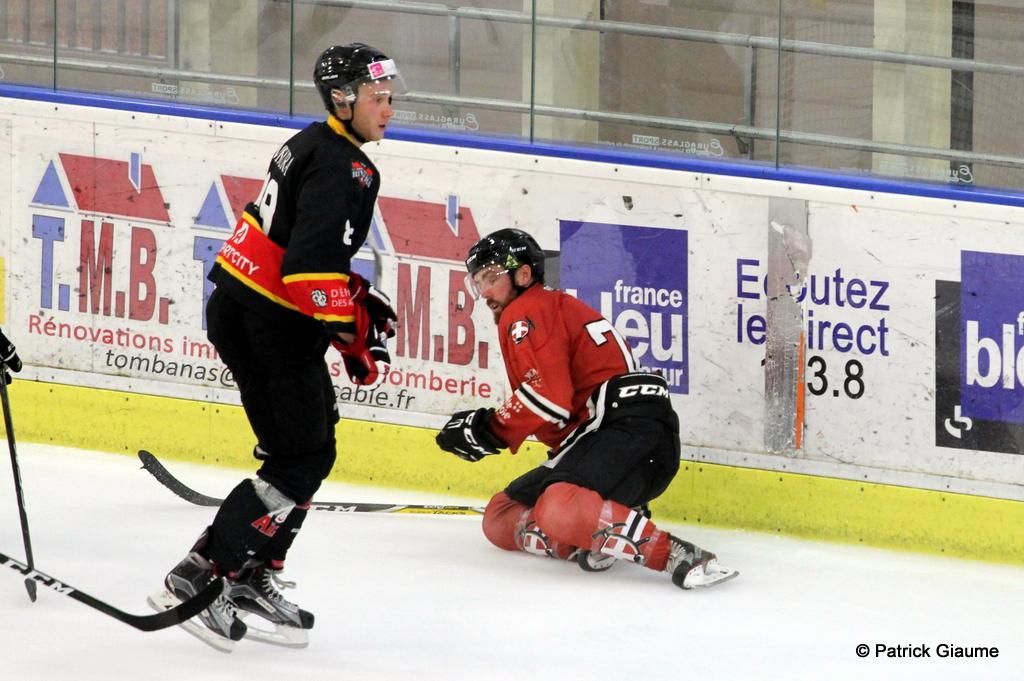 Nice 3 - 2 Chamonix / Morzine