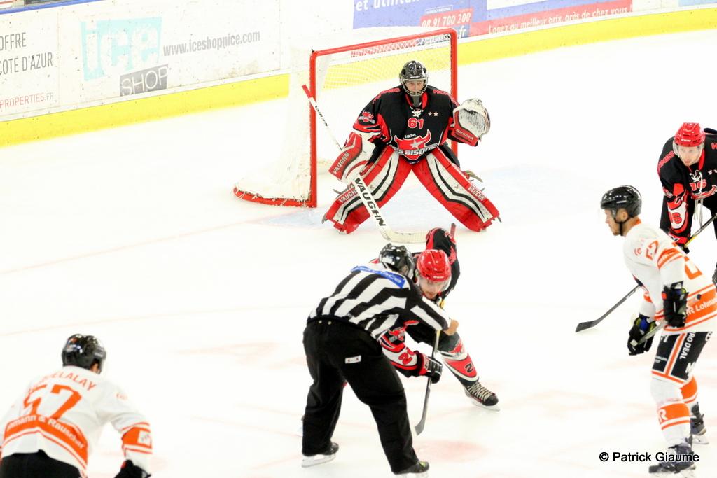 Epinal  3 - 4 Neuilly/Marne