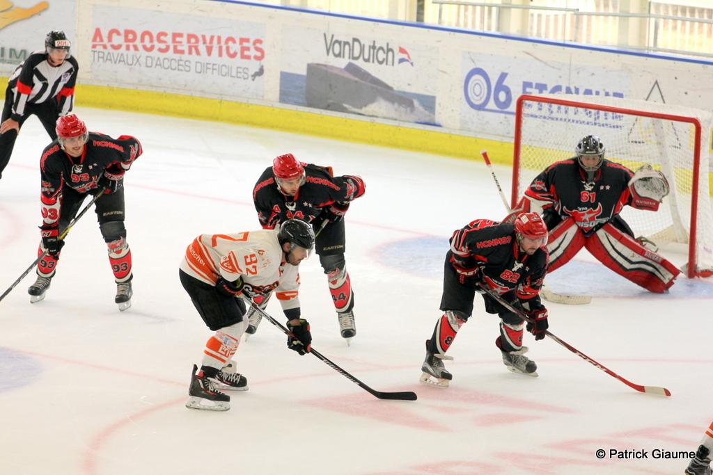 Epinal  3 - 4 Neuilly/Marne