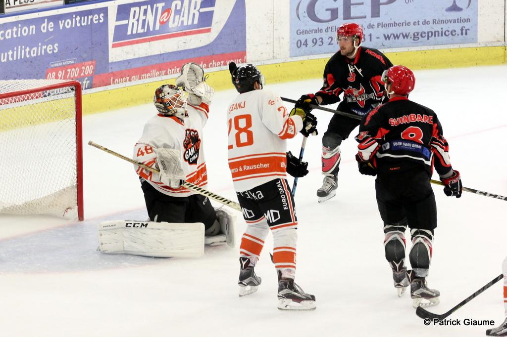 Epinal  3 - 4 Neuilly/Marne