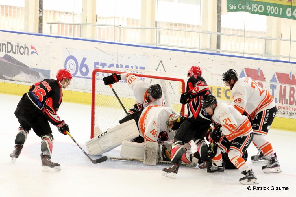 Epinal  3 - 4 Neuilly/Marne