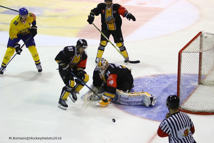 CHL - Il ne manquait pas grand chose — Reportage