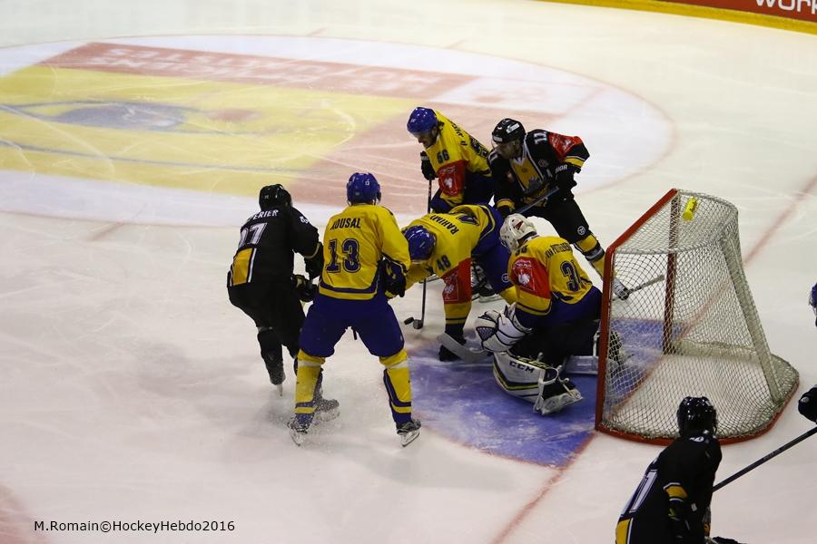 CHL - Il ne manquait pas grand chose — Reportage