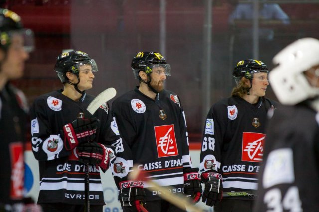 Photo hockey match Amiens  - Angers  le 06/09/2016