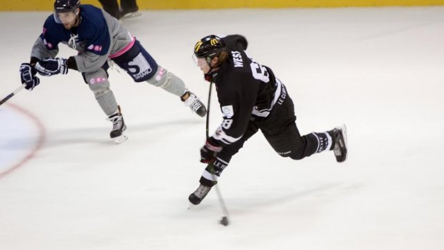 Photo hockey match Amiens  - Angers  le 06/09/2016