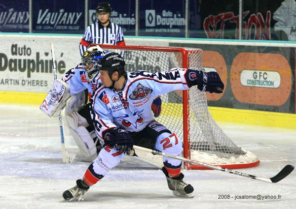 Grenoble  8 - 5 Angers 