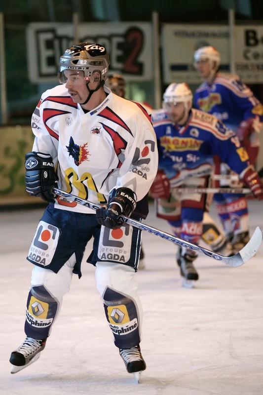 Epinal  1 - 4 Grenoble 