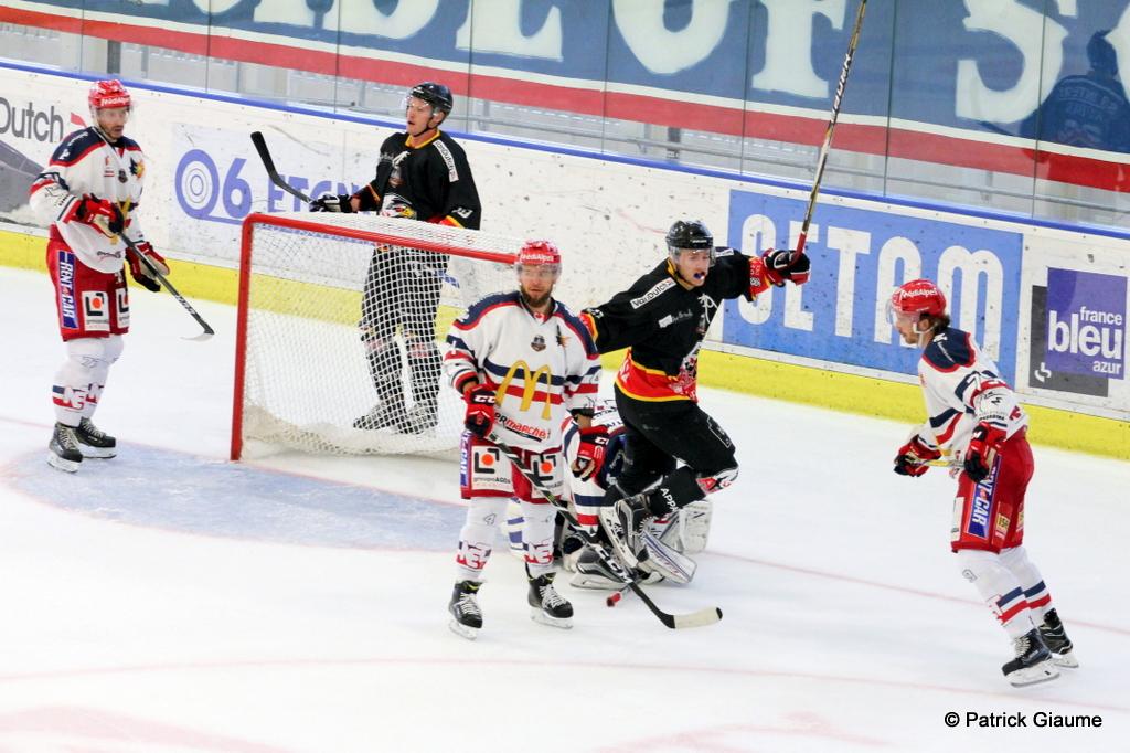 Nice 4 - 5 Grenoble 