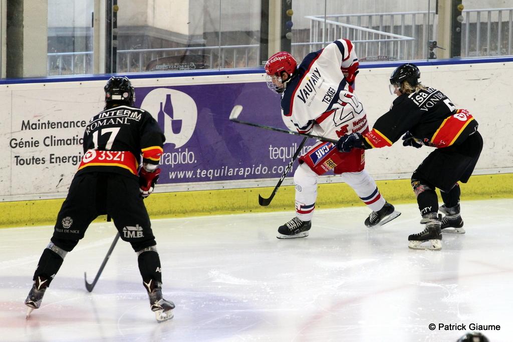 Nice 4 - 5 Grenoble 