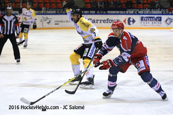 Grenoble  3 - 4 Rouen