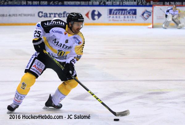 Grenoble  3 - 4 Rouen