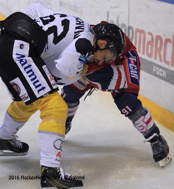 Grenoble  3 - 4 Rouen