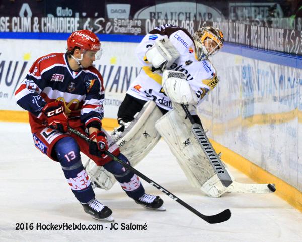 Grenoble  3 - 4 Rouen