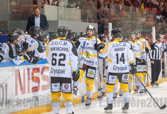 Grenoble  3 - 4 Rouen