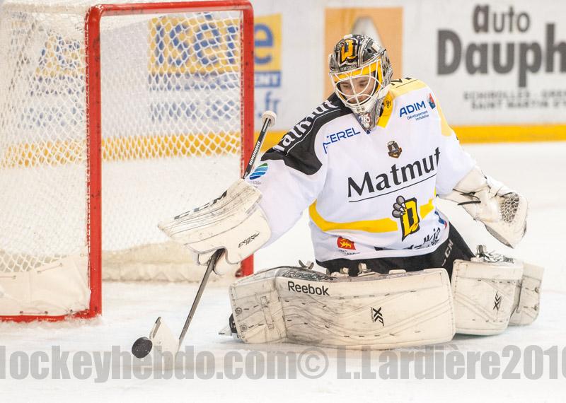 Grenoble  3 - 4 Rouen