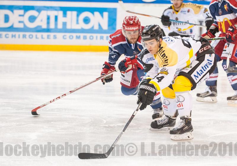 Grenoble  3 - 4 Rouen