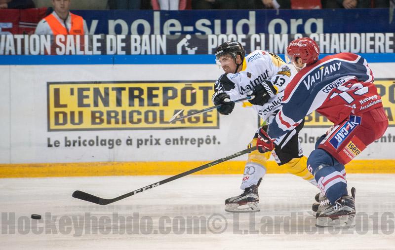 Grenoble  3 - 4 Rouen