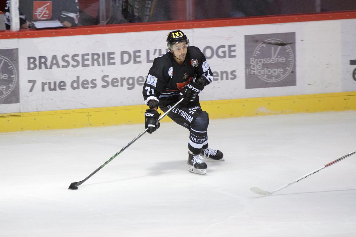 Amiens  4 - 2 Chamonix / Morzine