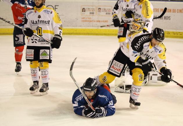 Angers  6 - 2 Rouen