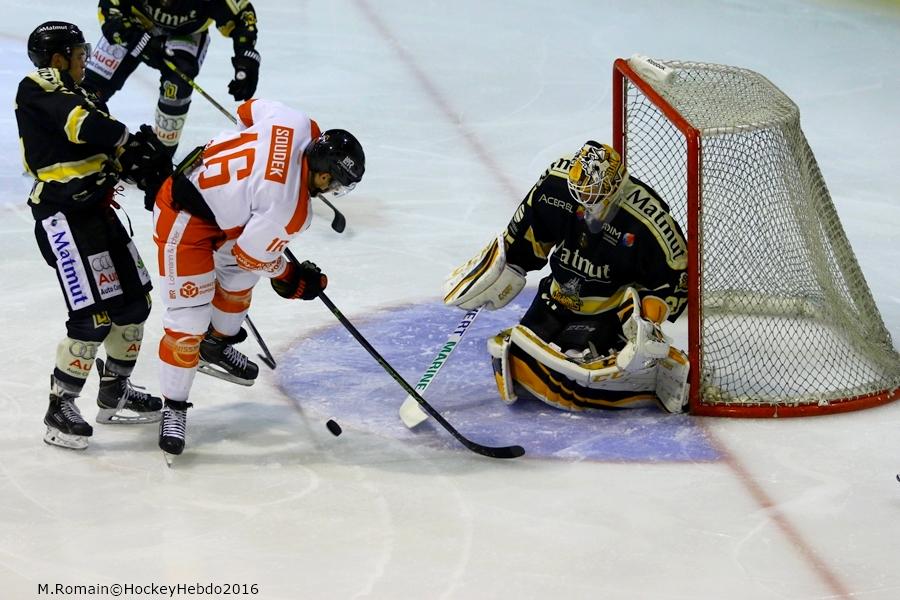 Rouen 3 - 0 Epinal 