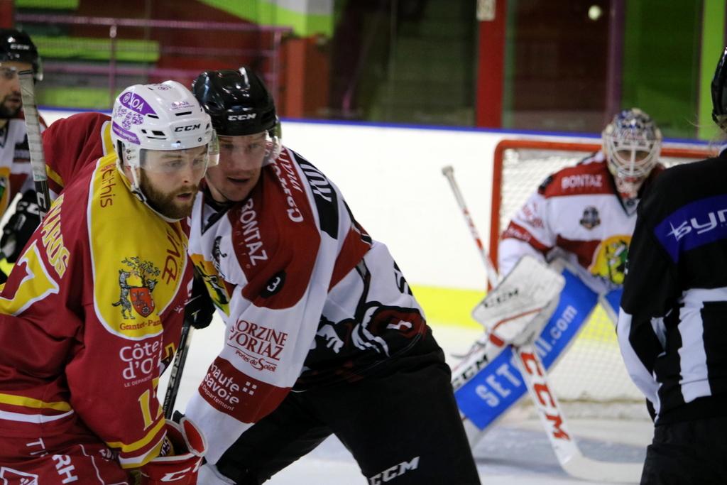 Dijon  3 - 1 Chamonix / Morzine