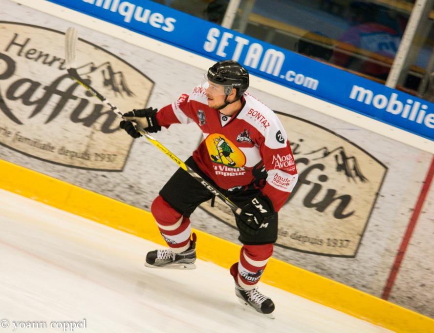 Chamonix / Morzine 3 - 2 Angers 