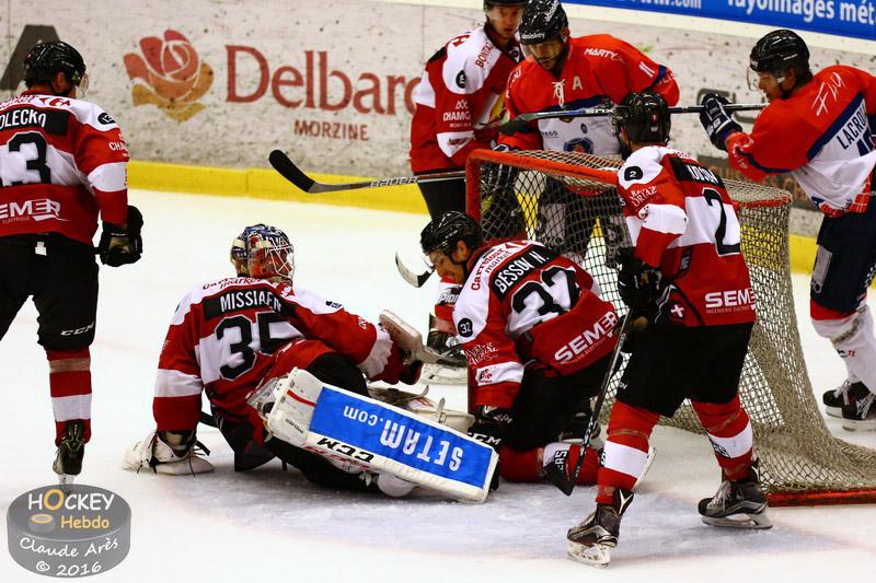 Chamonix / Morzine 3 - 2 Angers 