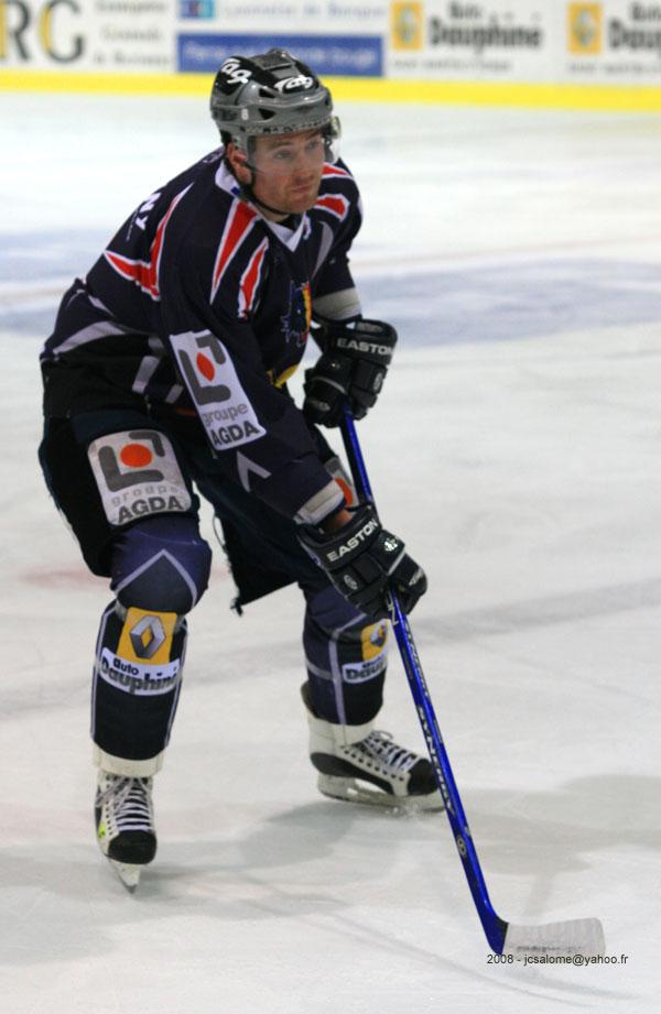 Grenoble  8 - 5 Angers 
