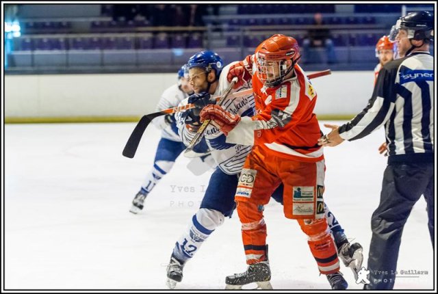 Photo hockey match Amnéville - Paris (FV) le 08/10/2016