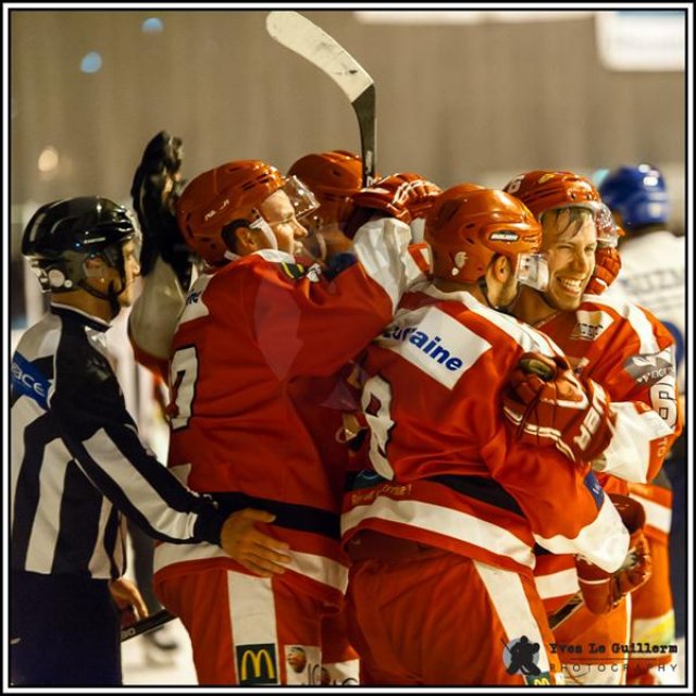 Photo hockey match Amnéville - Paris (FV) le 08/10/2016
