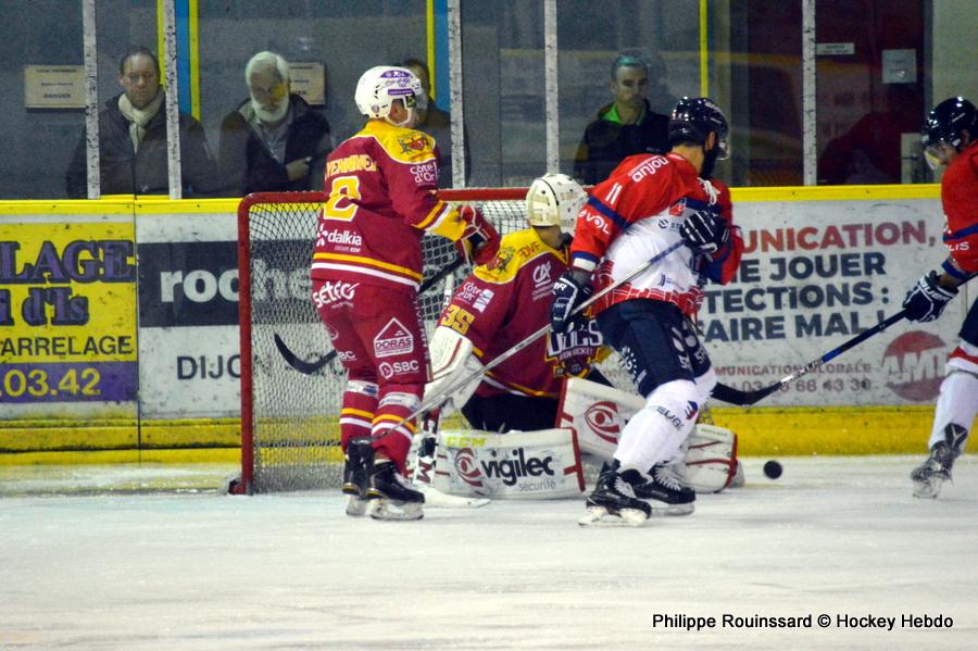 Dijon  3 - 4 Angers 