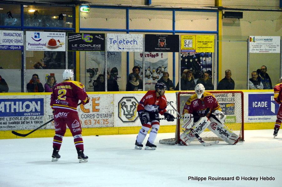 Dijon  3 - 4 Angers 