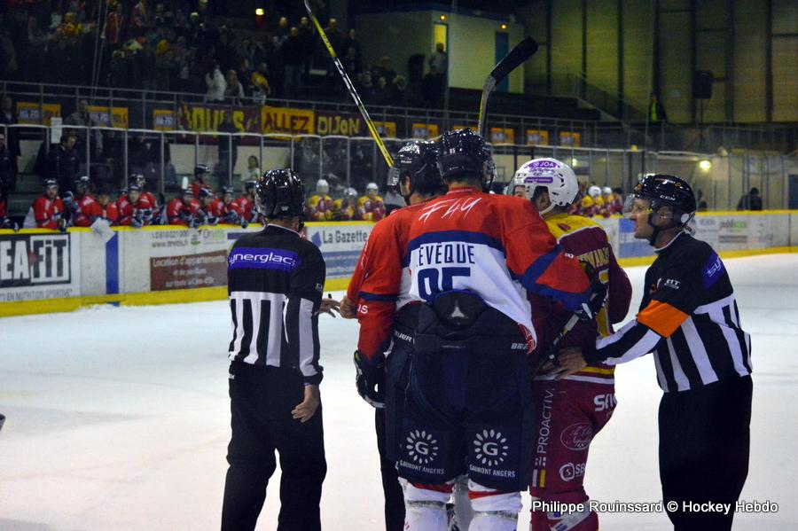 Dijon  3 - 4 Angers 